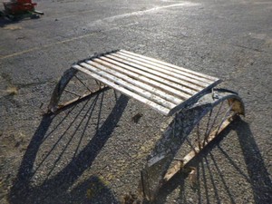 Metal Wagon Wheel Table