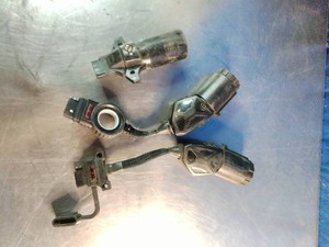 Trailer wiring electrical connectors and adapters