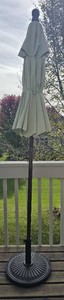 Outdoor Patio Market Umbrella with Round Weighted Base