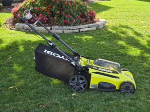RYOBI 40V Brushless 20 Inch Cordless Walk Behind Lawn Mower, Model RY401011