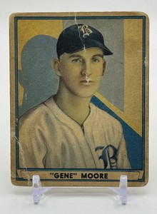 Gene Moore 1941 Play Ball Vintage Baseball Card No. 25
