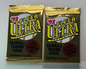 2 Packs of 1992 Fleer Ultra Series 1 Baseball Cards