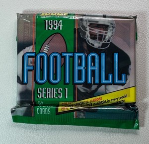 1 Pack of 1994 Topps Jumbo Series 1 Football Cards