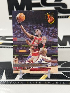Michael Jordan 1993-94 Fleer Ultra #30 Basketball Card