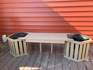Adirondak lounge chair and planter bench, approx. 73L