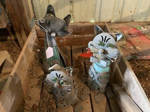 Metal cat yard art