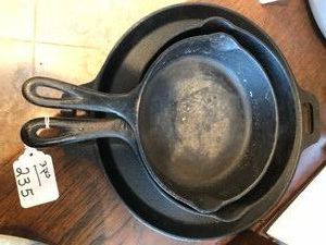 Cast iron skillets and other cookware piece - Griswold, Wagner and other unknown maker