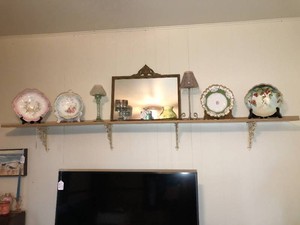 Mirror, decorative bowls and other pieces DOES NOT include shelf