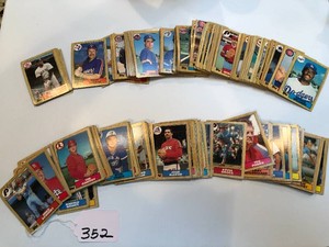 Topps baseball cards