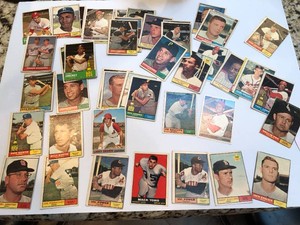 Topps baseball cards
