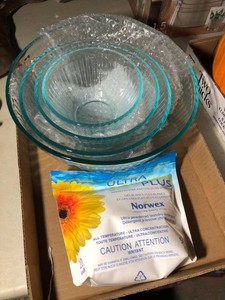 Nesting bowl set, Norwex detergent