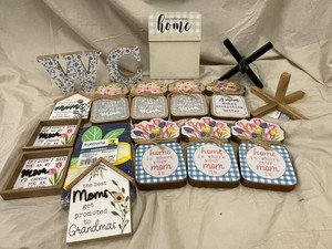 PLT - Mothers Day & Mom-Themed Home Decor Mixed Lot