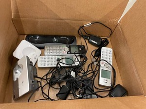 PLT - AT&T Cordless Telephone Handsets, Bases & Accessories Mixed Lot