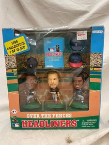 PLT - Corinthian Headliners 1998 Over the Fences 3-Figure Set Part 20262