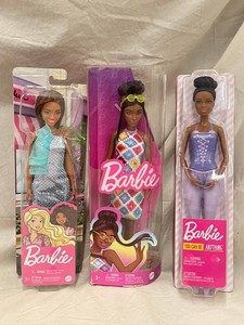 YEM - Barbie Fashion Dolls (Lot of 3)
