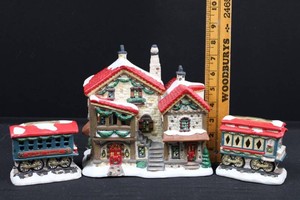 Mervyns 1997 Christmas Village Building & Train Cars
