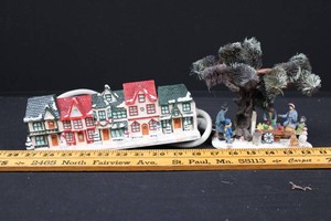 Christmas Village Buildings & Winter Market Scene Mixed Lot