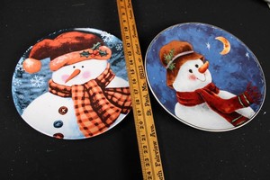 R Tableware Snowman Holiday Decorative Plates (Lot of 2) 10Diameter