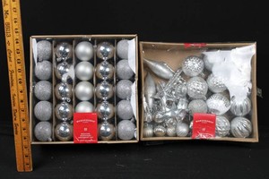 WonderShop Shatter-Resistant Christmas Ornament Sets (Lot of 2)