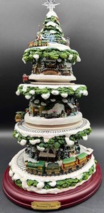 Thomas Kinkade Wonderland Express Christmas Tree Display - 17 in