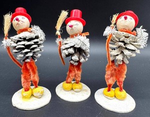 Vintage Pinecone Snowman Figurines 4in (Lot of 3) - Japan