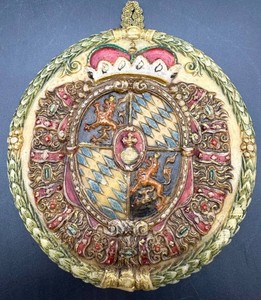 Vintage 1910 British Wax Coat of Arms Plaque - 7 Round