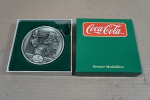 1991 Coca-Cola Santa Claus Medallion