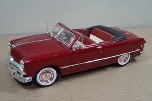 Maisto 118 Scale 1949 Ford Die Cast Car