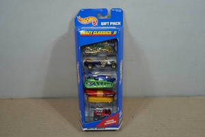 Hot Wheels Crazy Classics II 5 Car Gift Pack