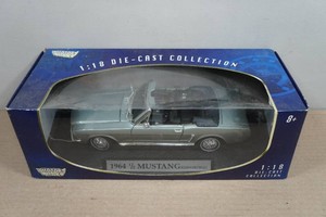 Motor Max 118 Scale 1964 12 Mustang Die Cast
