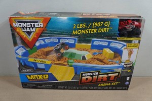 Monster Jam Dirt Arena