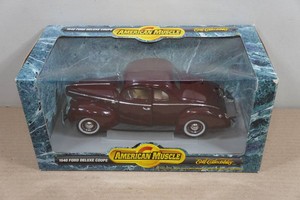 Ertl American Muscle 1940 Ford Deluxe Coupe 118 Scale Replica