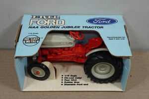 Ertl Ford NAA Golden Jubilee Tractor 116 Scale Replica