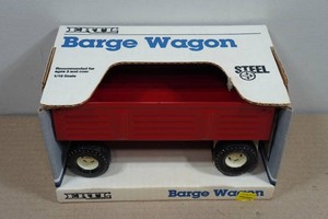 Ertl Barge Wagon 116 Scale Replica
