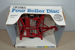 Ertl Four Roller Disc 116 Scale Replica