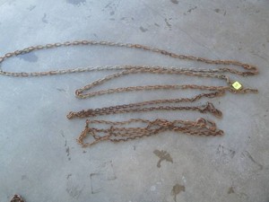 Assorted Chains & Pieces