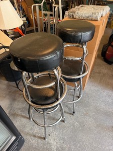 Set of 4 Chrome Swivel Bar Stools