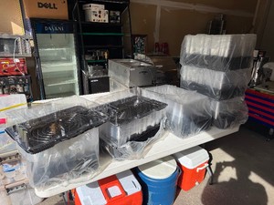Large Lot of Brand New Plastic Cake Carriers