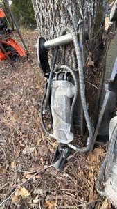 Excavator Thumb - Excavator Attachments