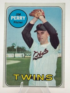 1969 Topps Baseball Jim Perry #146 Baseball Card