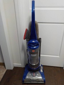 Hoover Vacuum - tested and works