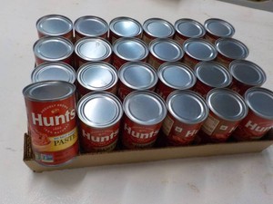 24 Case of 6 oz Hunts Tomato Paste