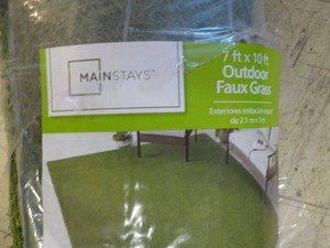 Mainstays 7ft x 10 ft  Outdoor Faux Grass