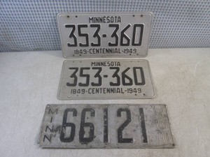 (EC1) Vintage Aluminum Minnesota License Plates