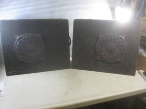 (F-2) Pair of Vintage Carpeted Truck Wedge Speakers 8 Woofers