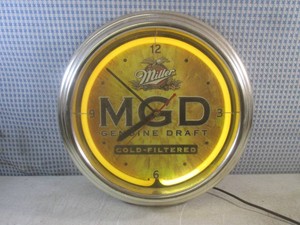 (BSB) Vintage DSC Miller Genuine Draft MGD Lightup Neon Wall Clock 15 - Light Works  Clock Takes Battery