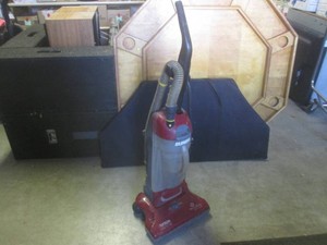 (BR2) Eureka WhirlWind Big Cup Upright Vacuum Cleaner - Works