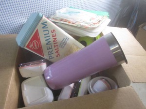 (F-0) Box of Assorted Kitchen, Travel and Vintage Tins