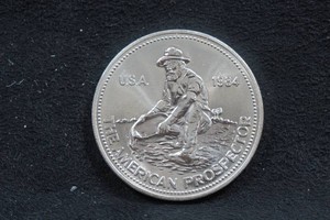 1984 Engelhard American Prospector 1 Ounce Silver Coin