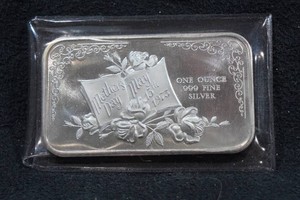 1973 Mothers Day 1 Ounce Silver Bar